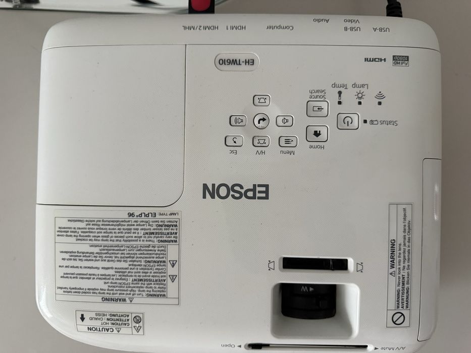 Продается проектор epson EH-TW610