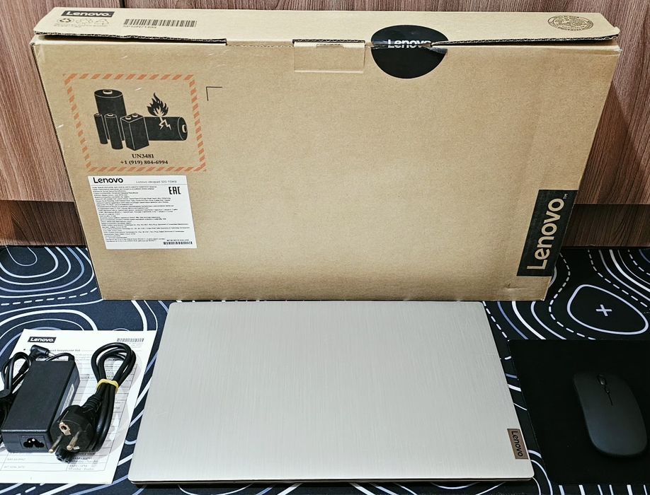 Lenovo IDIAPAD 15 Ultra slimBook!