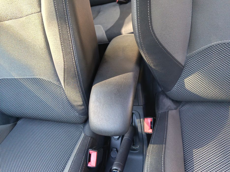 Vând Auto Citroen C3
