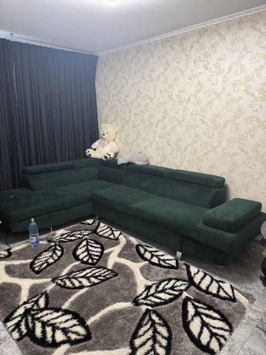 Inchiriez apartament