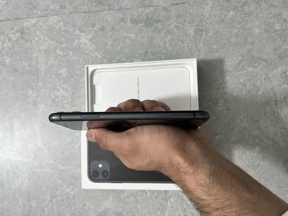 iPhone 11 64GB Black
