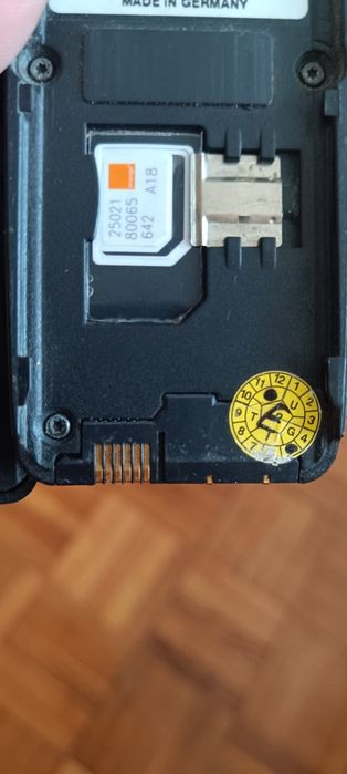 Nokia 6310i carcasa originala,nedesfacut cu sigiliu pe ea,bateriea tine 3 zile,testat in apel