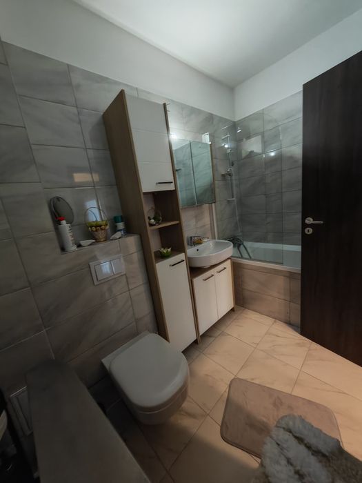 Apartament 2 camere la VILA zona  Astra