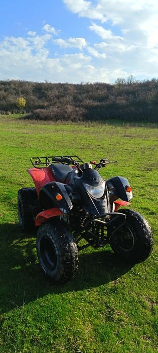 Vând barossa 250cc în 2 cilindri