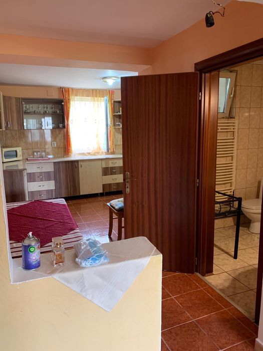 Vand sau schimb casa mobilata / utilata in Suiug Bh.