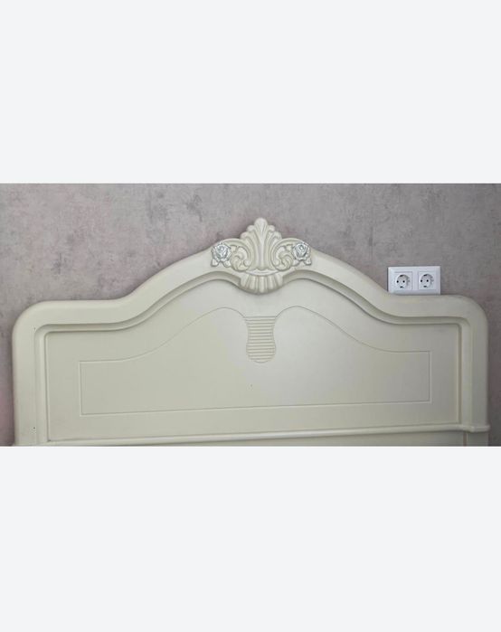 Кровать и матрас