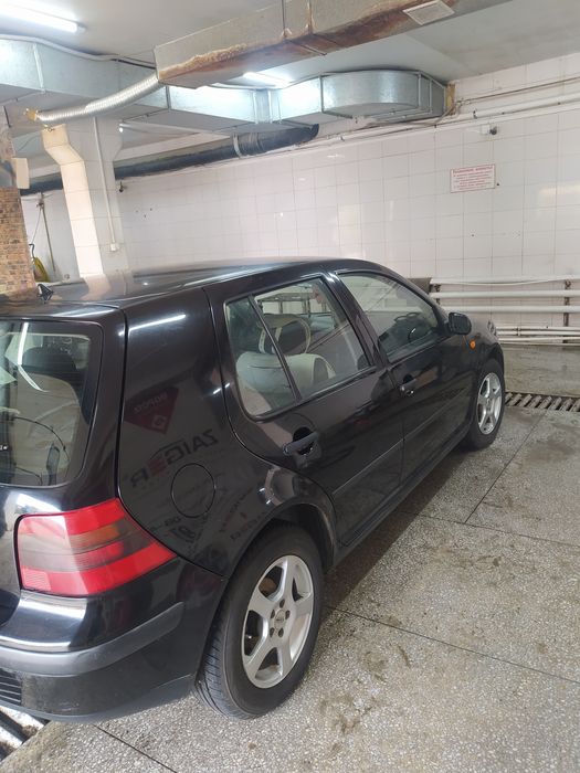 Продам гольф4 1999г