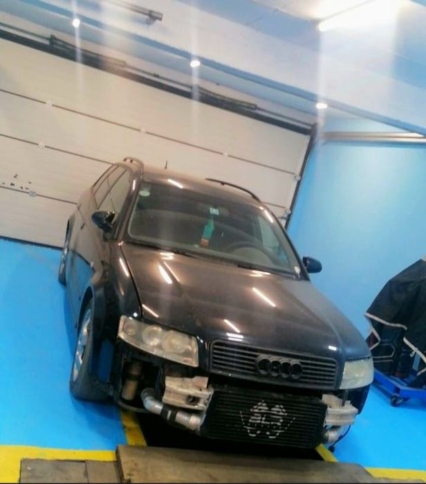 Audi A4 1.8t 275CP Black Edition