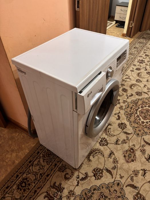 Стиральная машинка