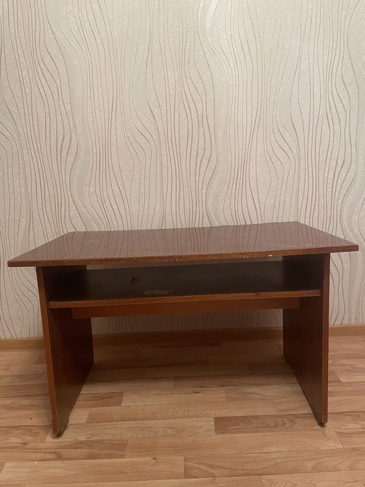 Журнальный столик