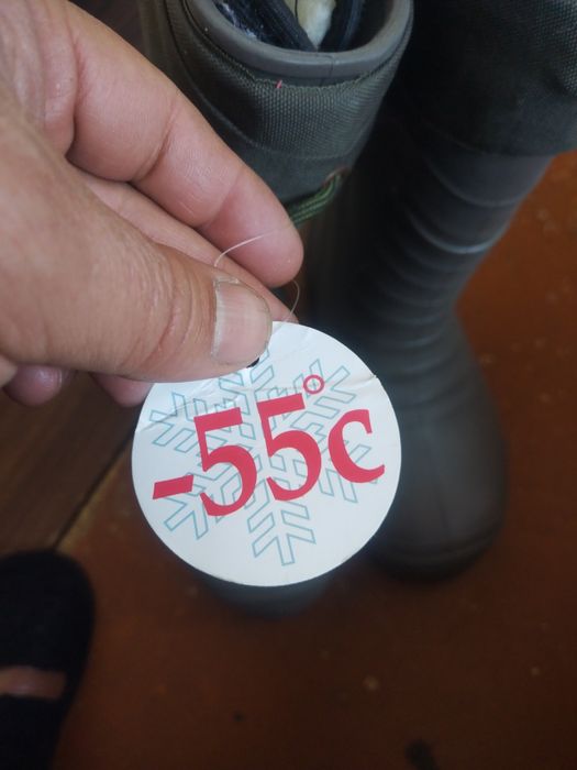 Росский резиновой сапок с делним  очень топлий