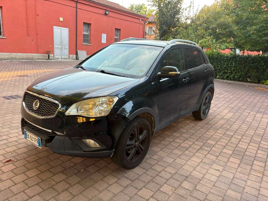 SsangYong Korando Classy Navi 2.0 e-XDi Diesel 175 CP 2011 Automată