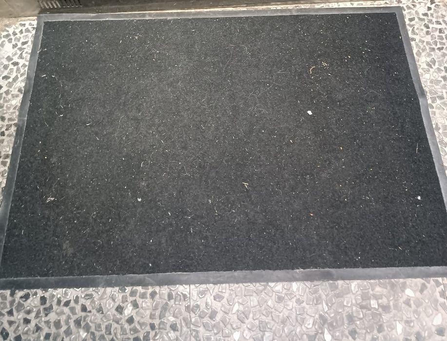 Коврик для входной двери