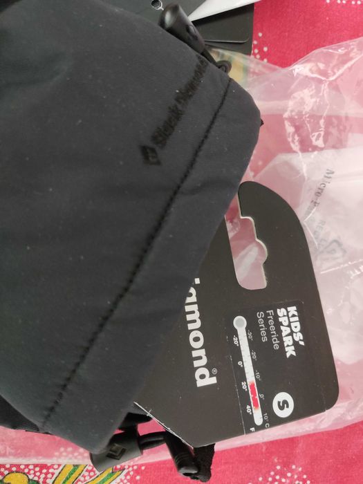 Детски Ски Ръкавици до 7-8 години .