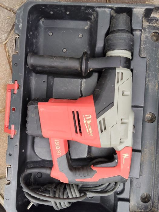 Demolator MILWACKEE  K 500 ST că nou