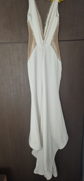 Rochie Mireasa  .