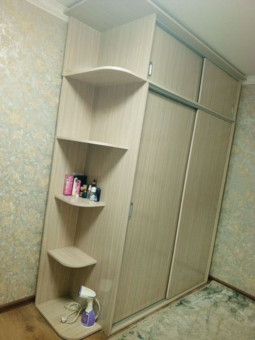 Продаётся кровать шифоньер стол