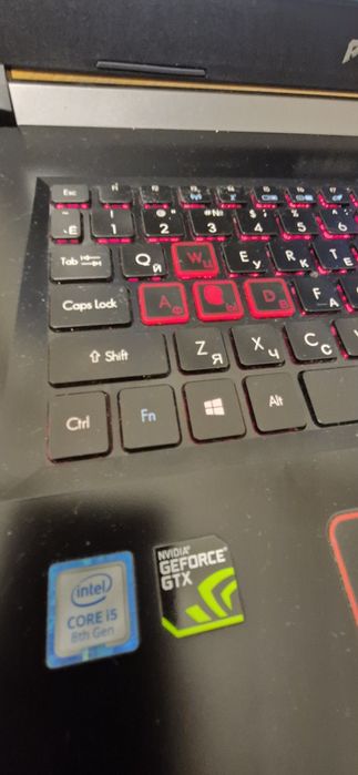 Ноутбук Acer predator helios 300