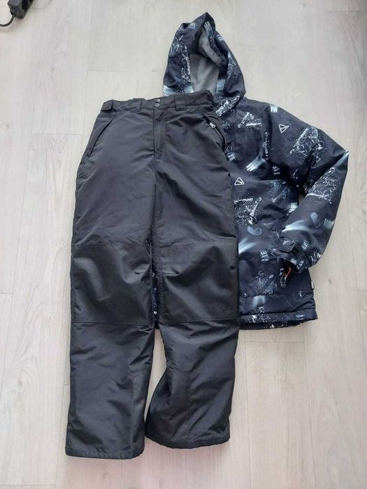 Зимний подростковый спортивный костюм