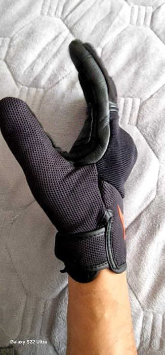 Vand manusi alpinstars marimea L 200ron