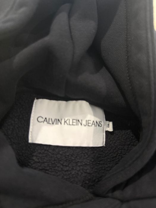 Суитчер Calvin Klein