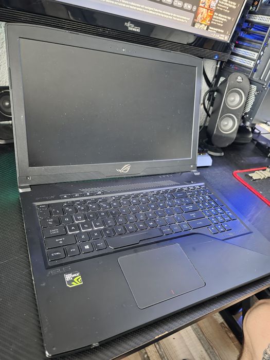 Laptop asus rog gaming