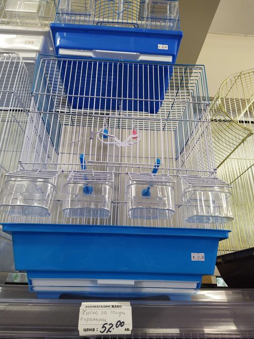 Клетки за птици с 4 или 3 хранилки   35 Х 28 Х 46  см