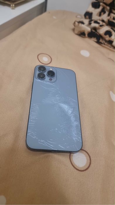 Iphone 13 pro max vand sau schimb !
