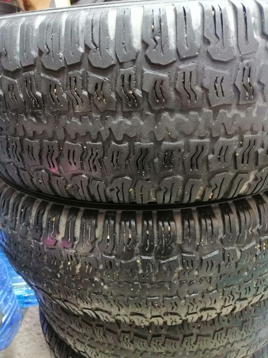 Продам шины Нива