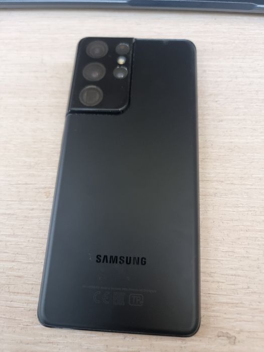 Продам сотовый телефон S21 Ultra .