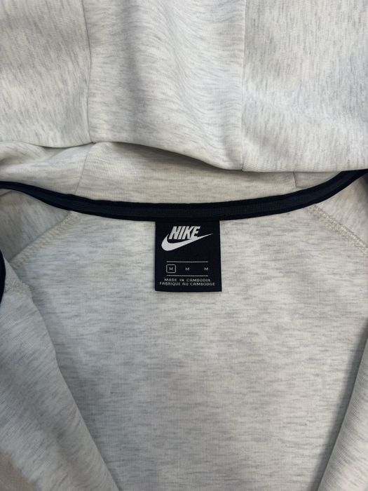 Продам спортивный костюм Nike