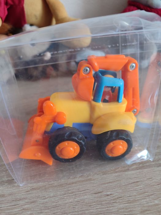Трактор игрушка до 5 лет