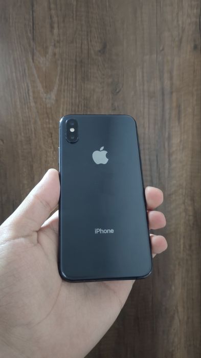 Iphone xs 64 ГБ zor holatda