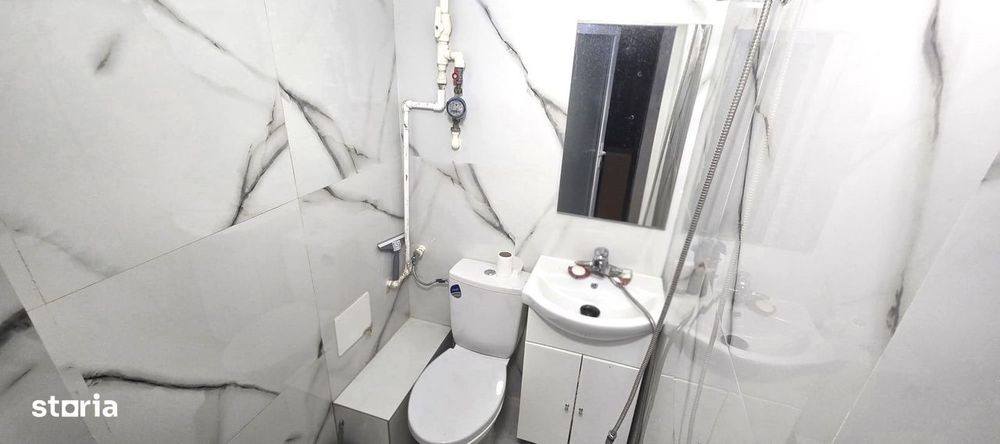 De vanzare - Garsoniera confort 3 Mall Vitan