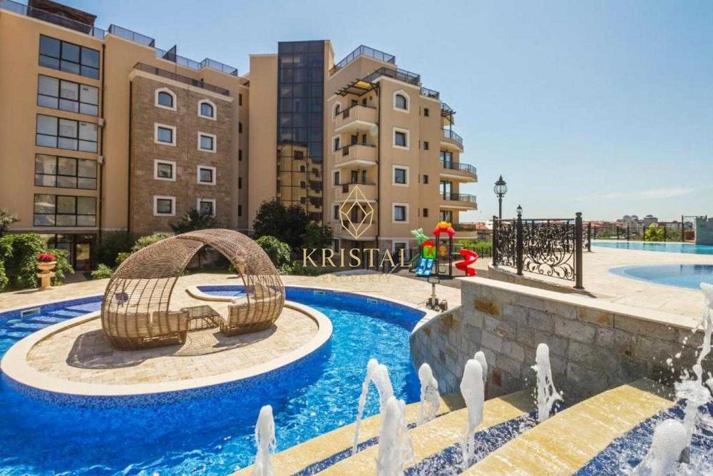 Продава се Двустаен апартамент в Свети Влас - 62 кв.м за 2418 €/кв.м - Снимка #12