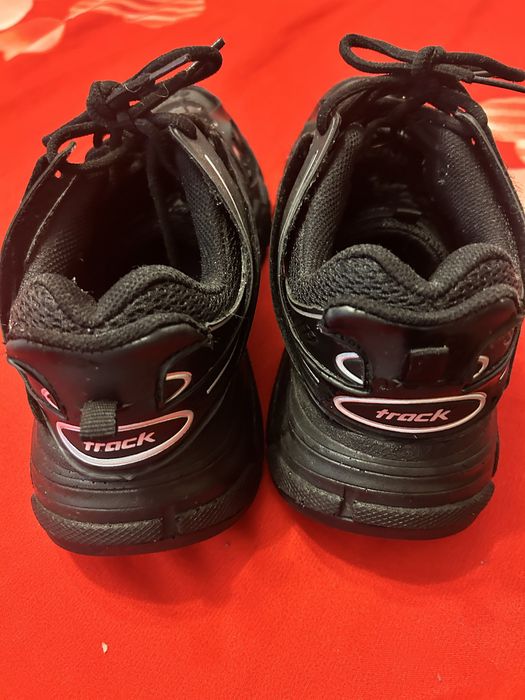 BalenciagaTrack.