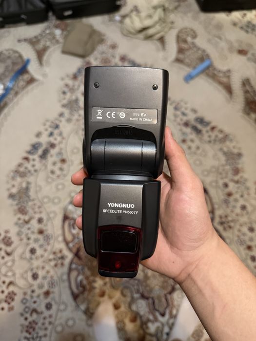 Вспышка Yongnuo 560 IV
