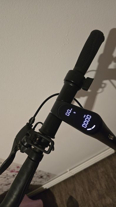 Trotineta electrică  RED5