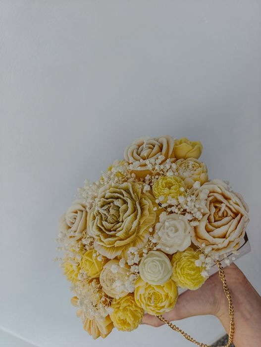 Ароматен восъчен букет