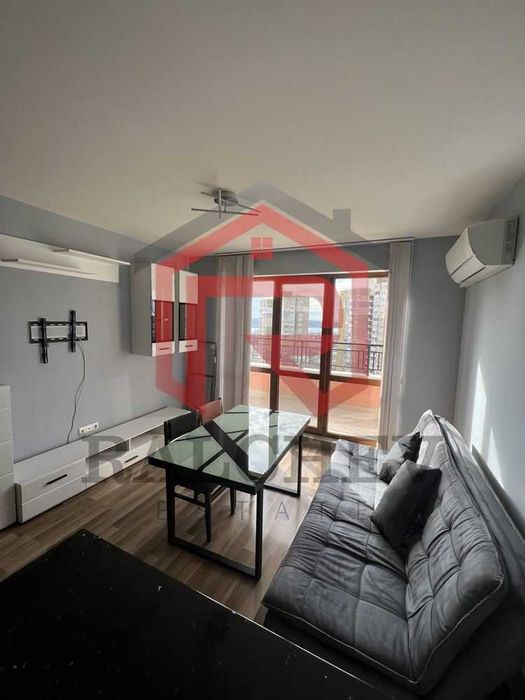 Дава се под наем Двустаен апартамент в Варна, Възраждане 3 - 50 кв.м за 382.5 € - Снимка #1