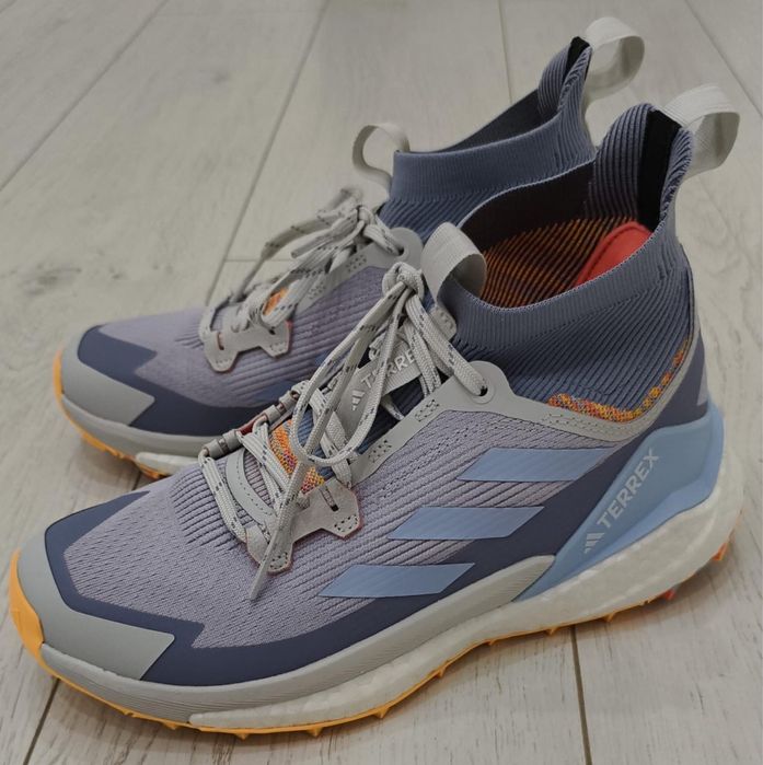 Продам кроссовки адидас (оригинал)