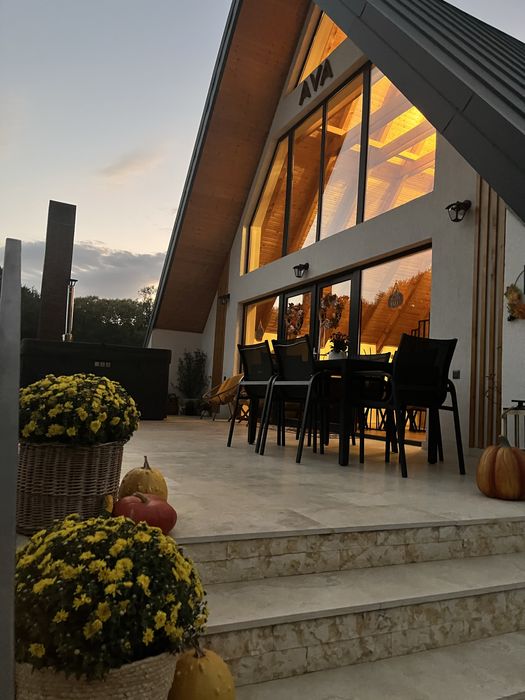Cabana de inchiriat