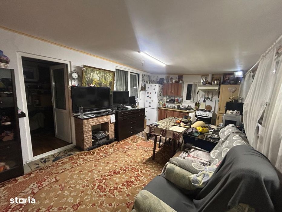 Casa plan parter, 178 mp teren, 70 mp utili, Carcea