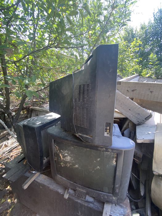 Б/у старые телевизоры