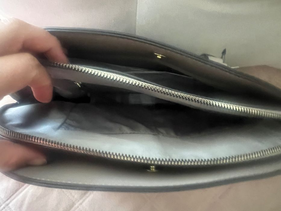 НАМАЛЕНИЕ 79 лв не 159 лв Anne Klein Оригинална чанта