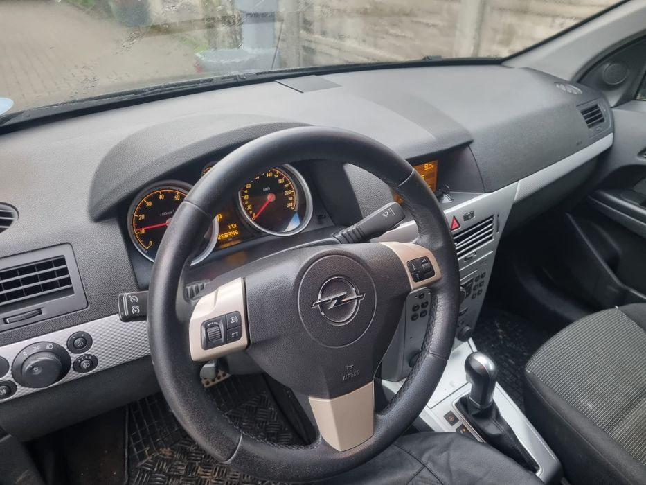 Vânzare Opel Astra H