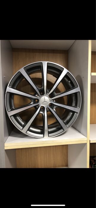 Jante Aliaj Mercedes R19