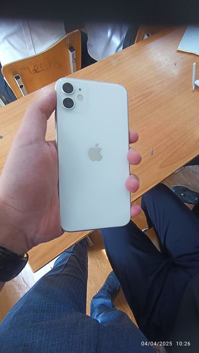 Iphone 11 128GB telefon