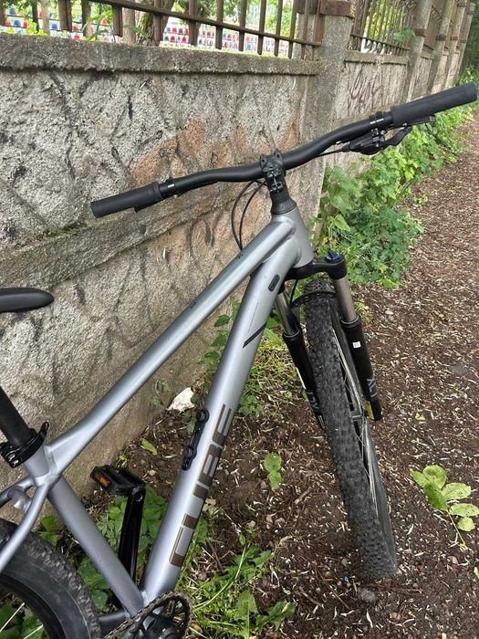 Vând bicicletă CUBE AIM Pro Slateblack
