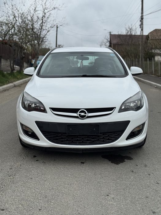 Opel Astra 1.7 TDI din 2014
